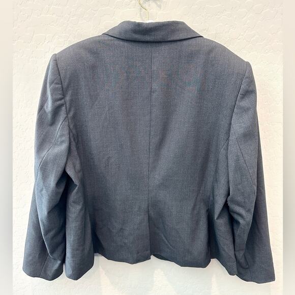 CALVIN KLEIN | Plus Size Heather Gray Classic Professional Button Blazer | 18W - Picture 4 of 6